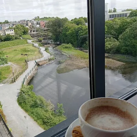 Swan Haven Apartmán