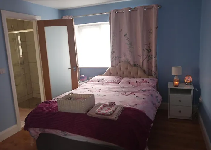 Swan Haven Apartment *